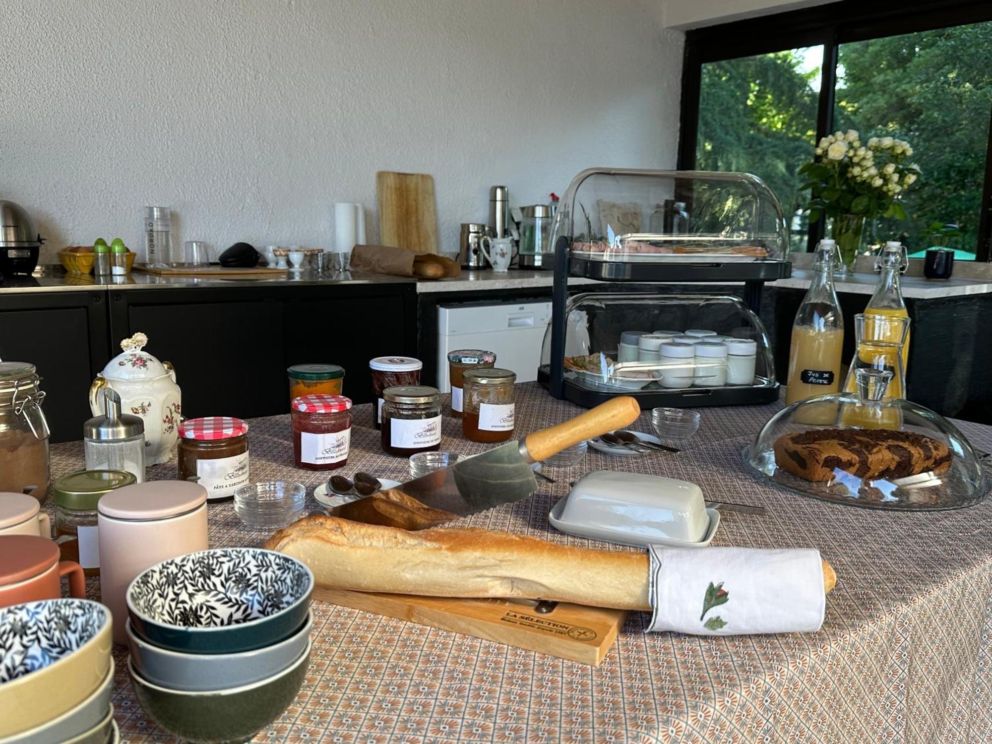 Bed and Breakfast Bastide Beaudinard Aubagne Exterior foto
